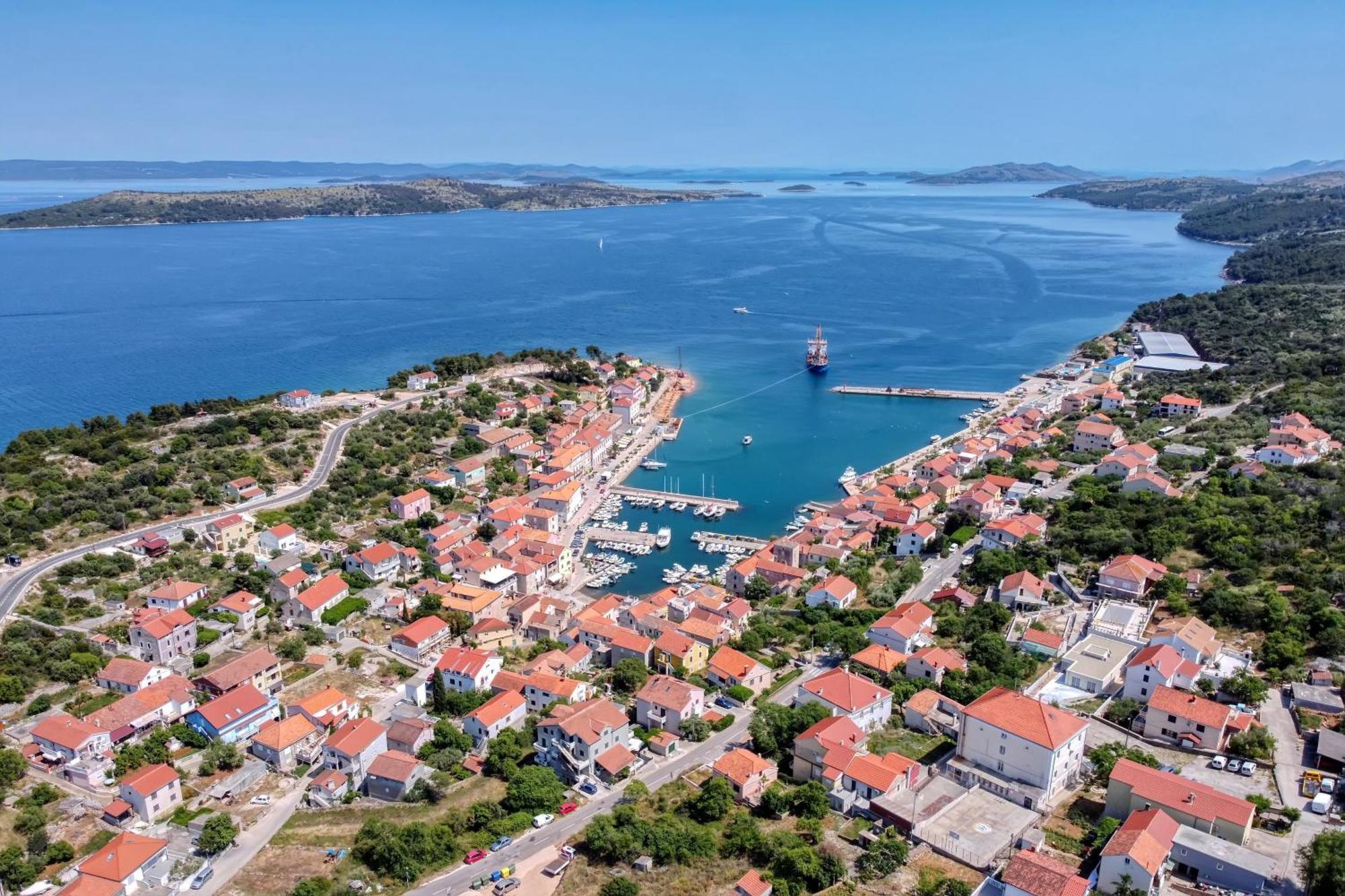 Apartments With A Parking Space Sali, Dugi Otok - 8136 Exteriér fotografie